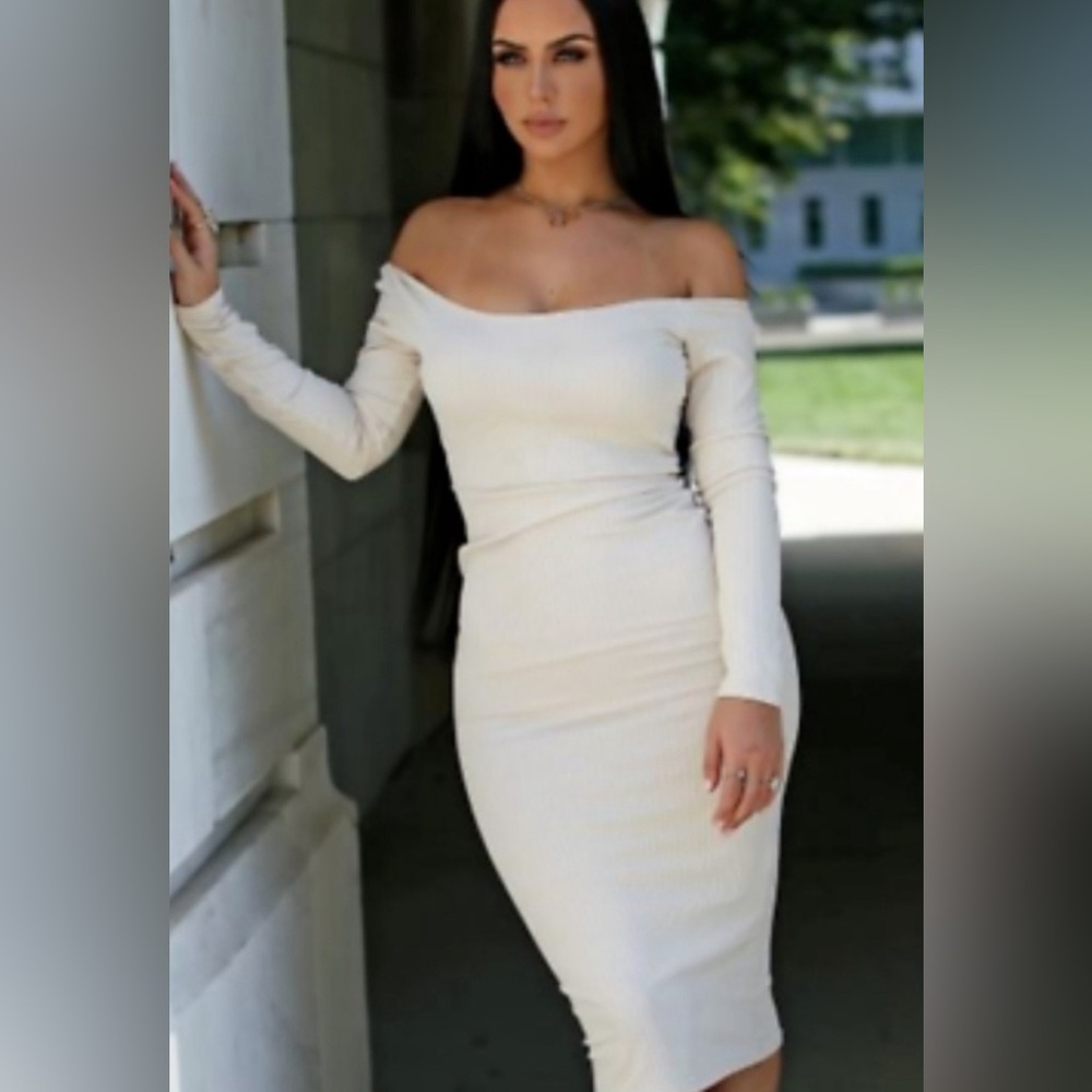 Carli Bybel x Missguided Dress